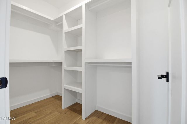 133 Dry Kiln Court, Gray, TN 37615