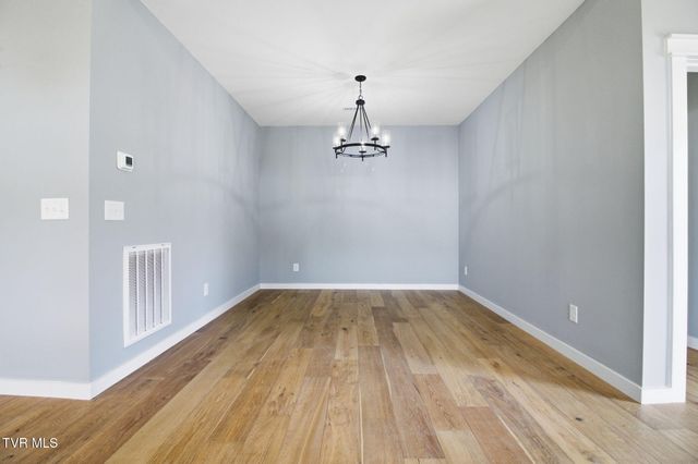 133 Dry Kiln Court, Gray, TN 37615