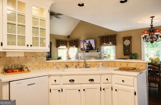 1128 Arborhill Drive, Woodstock, GA 30189