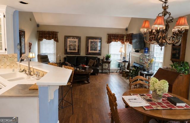 1128 Arborhill Drive, Woodstock, GA 30189