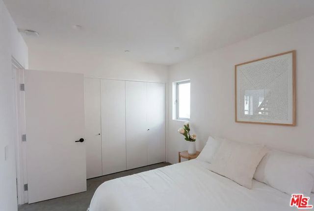 8870 Wonderland Avenue, Los Angeles, CA 90046