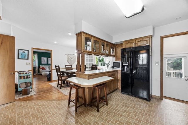 1780 25th Avenue, Marion, IA 52302