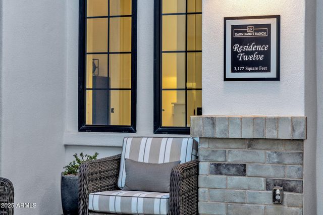 1151 E PEACH TREE Drive, Chandler, AZ 85249