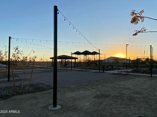 1151 E PEACH TREE Drive, Chandler, AZ 85249