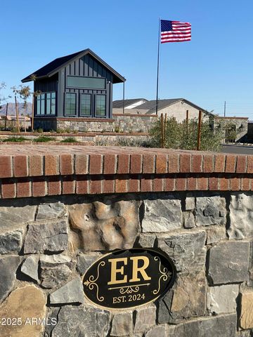 1151 E PEACH TREE Drive, Chandler, AZ 85249