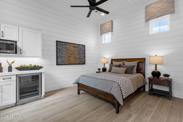 1151 E PEACH TREE Drive, Chandler, AZ 85249