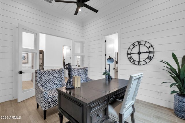 1151 E PEACH TREE Drive, Chandler, AZ 85249