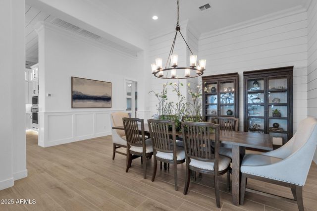 1151 E PEACH TREE Drive, Chandler, AZ 85249