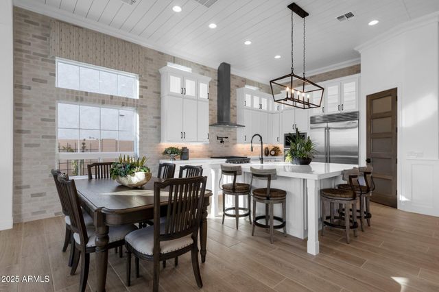 1151 E PEACH TREE Drive, Chandler, AZ 85249