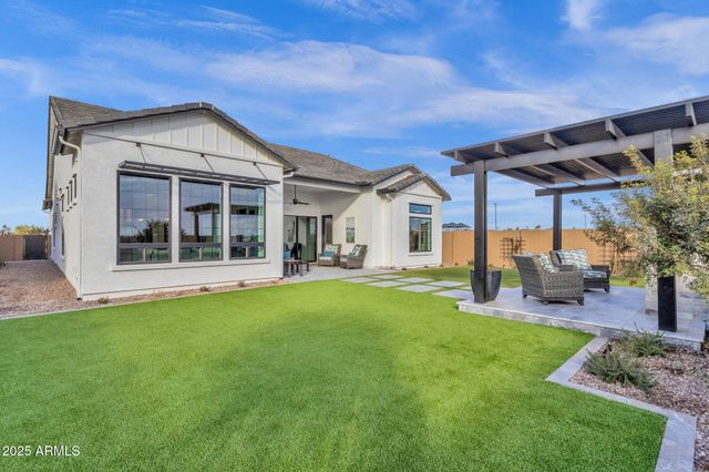 1151 E PEACH TREE Drive, Chandler, AZ 85249