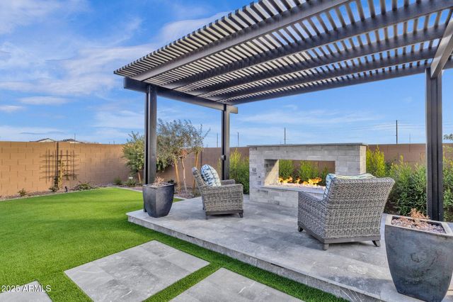 1151 E PEACH TREE Drive, Chandler, AZ 85249