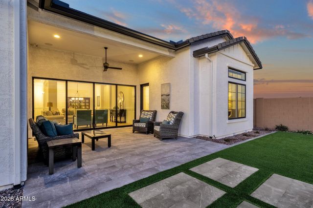 1151 E PEACH TREE Drive, Chandler, AZ 85249