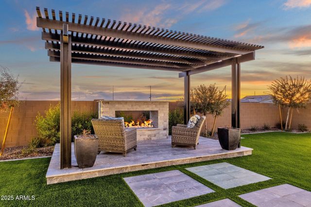 1151 E PEACH TREE Drive, Chandler, AZ 85249