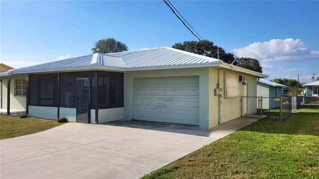 1114 LISA LANE, Okeechobee, FL 34974
