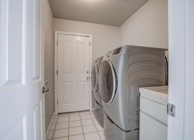 1633 Wee Burn Court, Redding, CA 96003