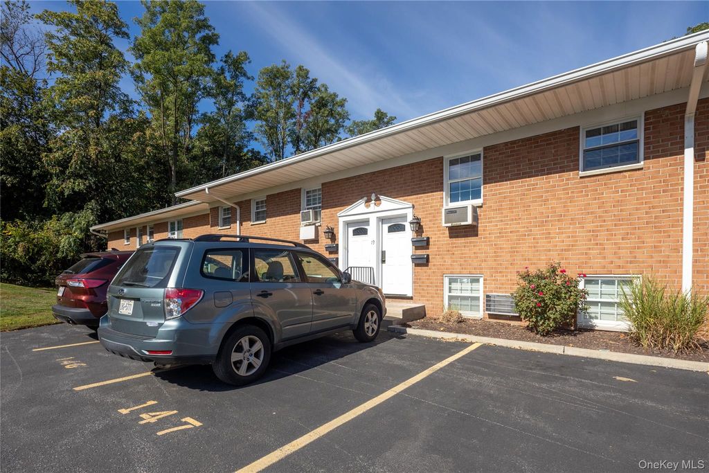 19 Alpine Drive F, Wappingers Falls, NY 12590