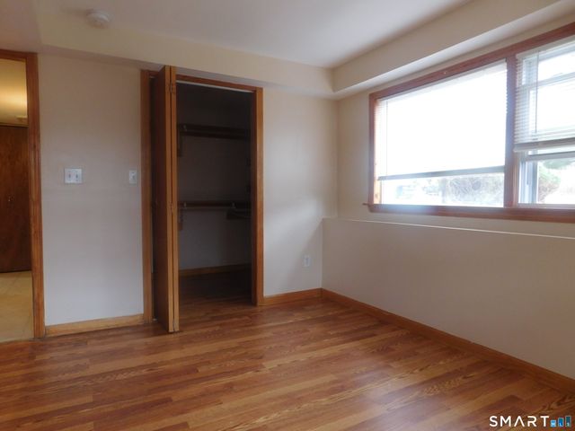 6 Daybreak Lane Studio, Shelton, CT 06484