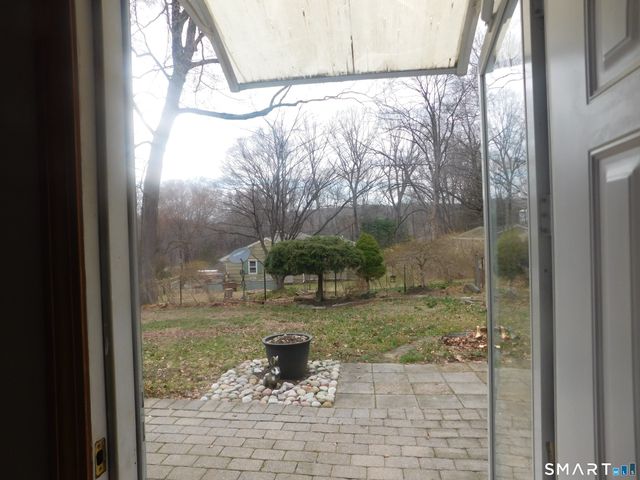 6 Daybreak Lane Studio, Shelton, CT 06484