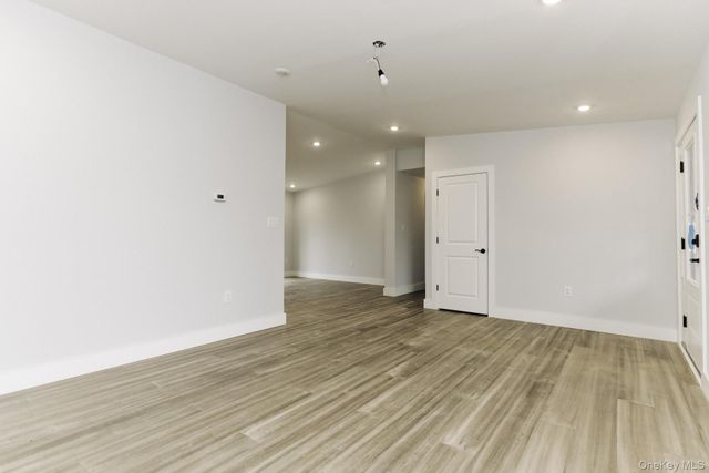 42 Sands Avenue, Milton, NY 12547