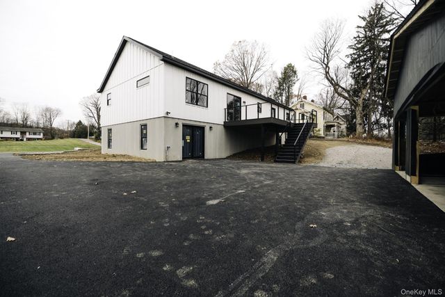 42 Sands Avenue, Milton, NY 12547