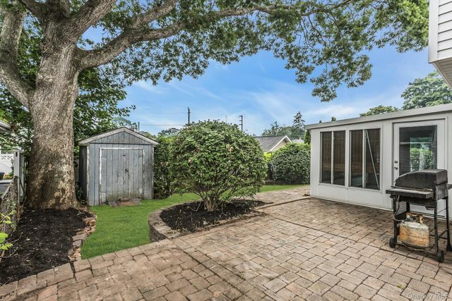 102 Willett Avenue, Sayville, NY 11782