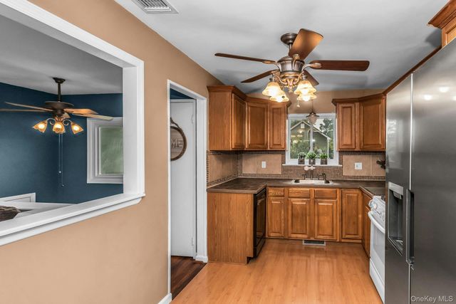 102 Willett Avenue, Sayville, NY 11782