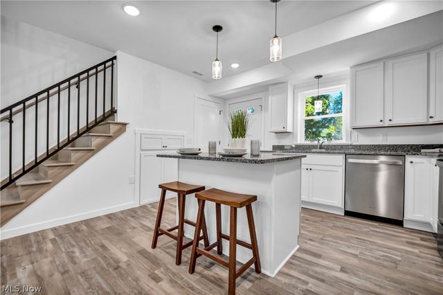 5239 Forest Avenue, Maple Heights, OH 44137