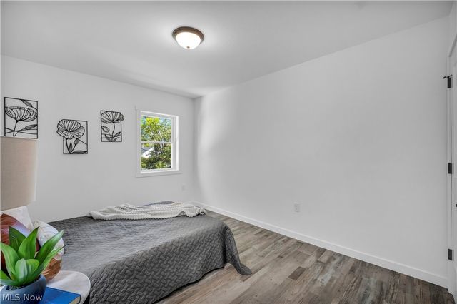 5239 Forest Avenue, Maple Heights, OH 44137