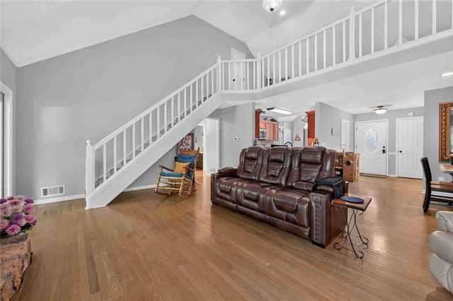 1400 White City Drive, Canton, GA 30115