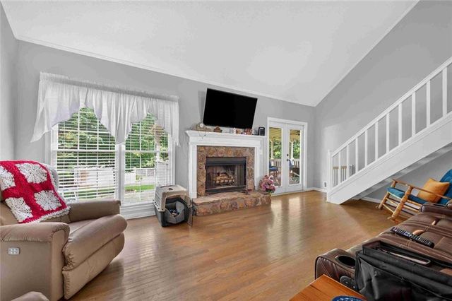 1400 White City Drive, Canton, GA 30115