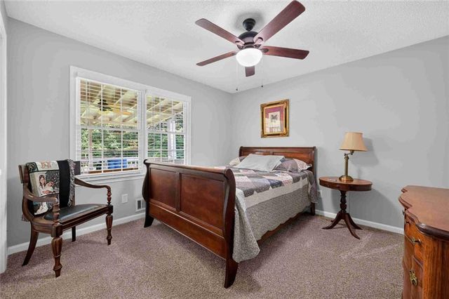 1400 White City Drive, Canton, GA 30115