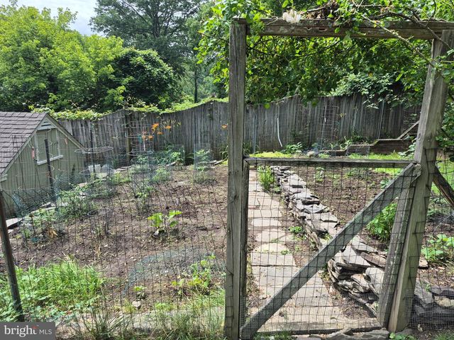 805 ROCK LN, Elkins Park, PA 19027
