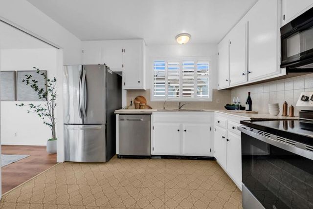 162 Eastridge Circle, Pacifica, CA 94044