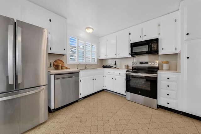 162 Eastridge Circle, Pacifica, CA 94044