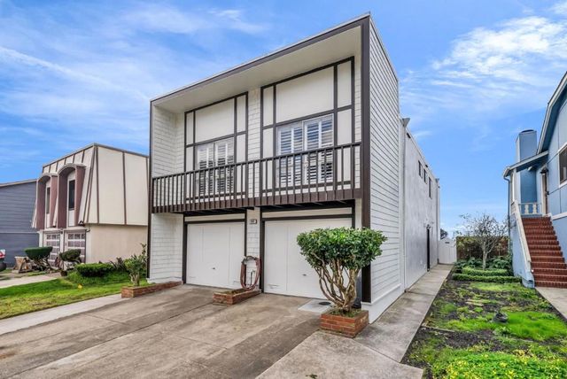 162 Eastridge Circle, Pacifica, CA 94044