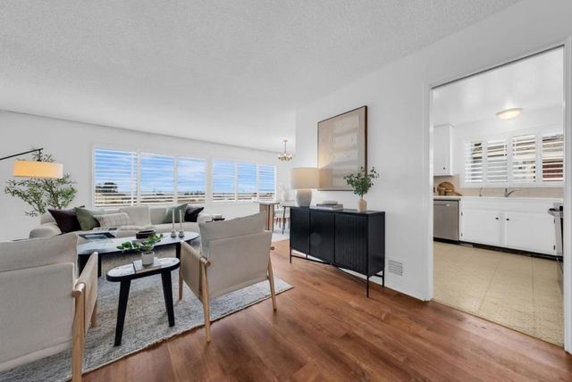 162 Eastridge Circle, Pacifica, CA 94044