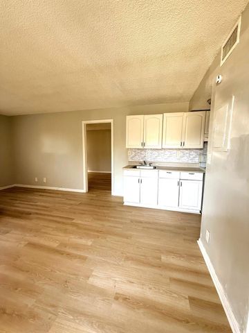 4321 NW 19th Street 1, Lauderhill, FL 33313