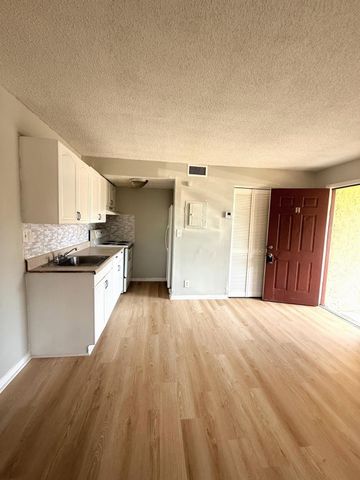 4321 NW 19th Street 1, Lauderhill, FL 33313