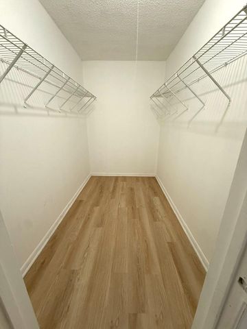 4321 NW 19th Street 1, Lauderhill, FL 33313