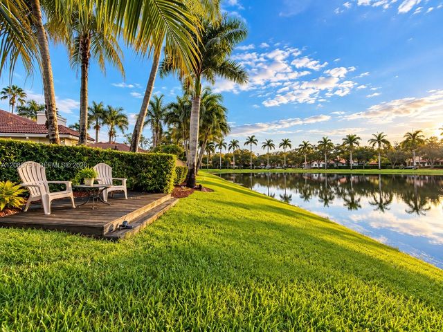 1165 Manor Court, Weston, FL 33326
