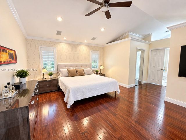 1165 Manor Court, Weston, FL 33326