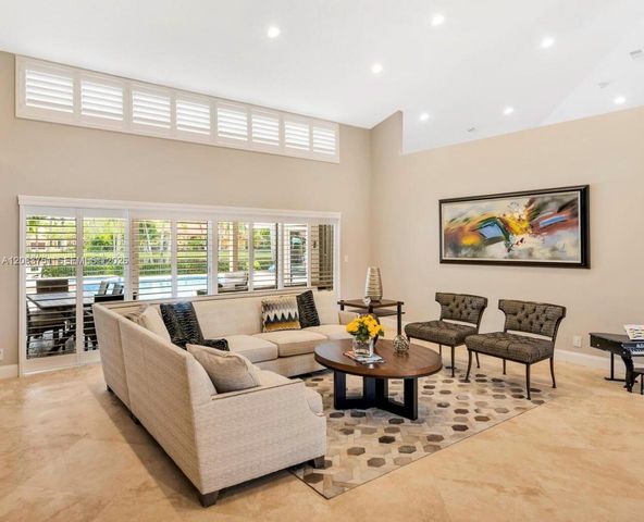 1165 Manor Court, Weston, FL 33326