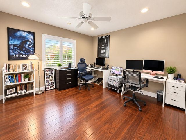 1165 Manor Court, Weston, FL 33326
