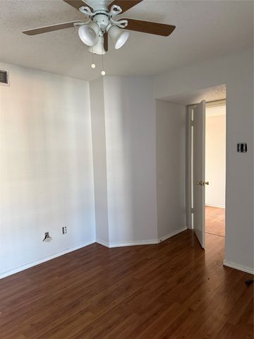 3101 Townbluff Drive 822, Plano, TX 75075