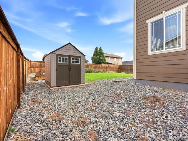 206 S Kewaunee Way, Aurora, CO 80018