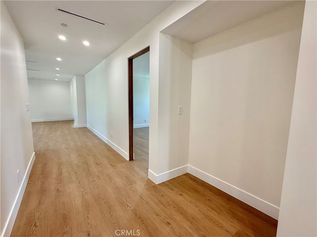 22130 Gault Street, Canoga Park, CA 91303