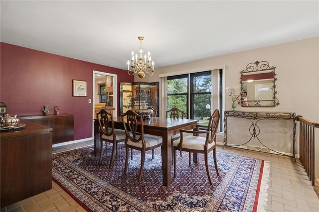 124 Windsor Court, Monroeville, PA 15146