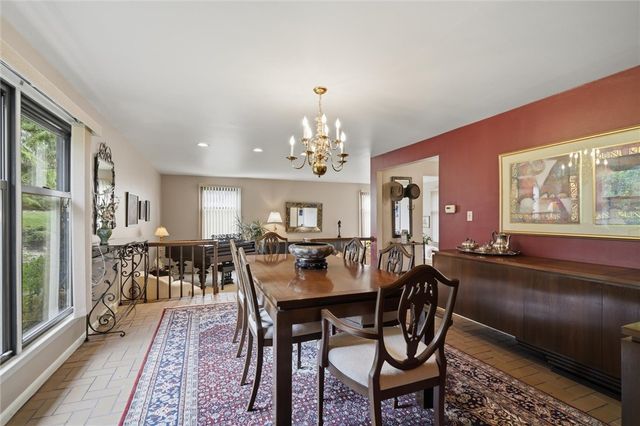 124 Windsor Court, Monroeville, PA 15146