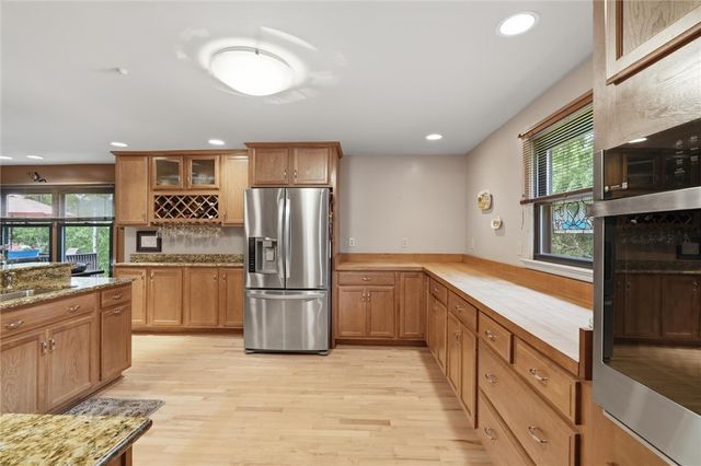 124 Windsor Court, Monroeville, PA 15146
