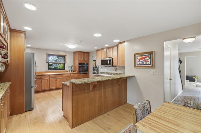 124 Windsor Court, Monroeville, PA 15146